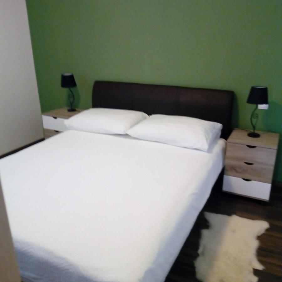 Apartamento Mendula Pakoštane Exterior foto