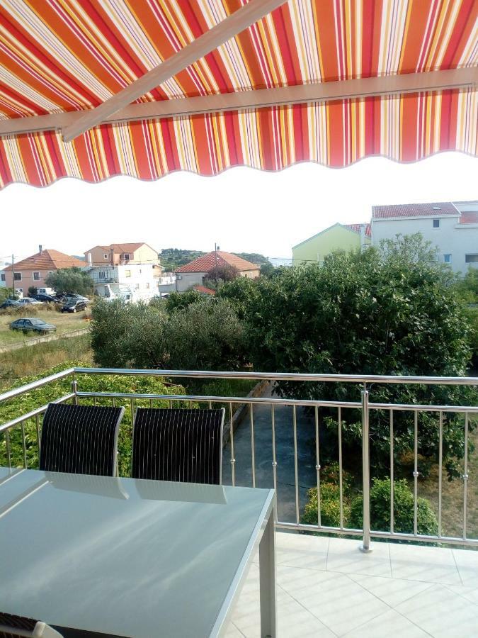 Apartamento Mendula Pakoštane Exterior foto