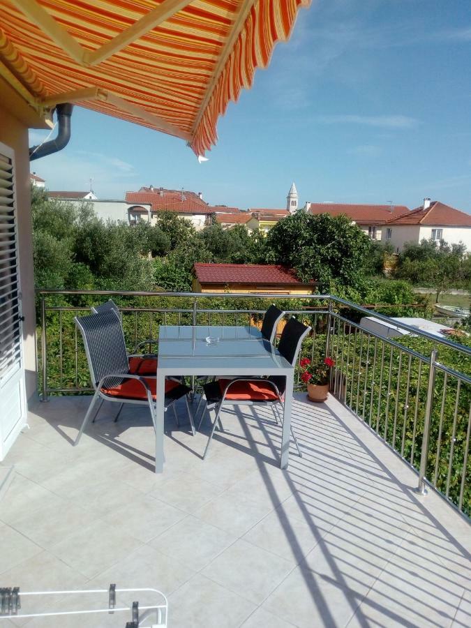 Apartamento Mendula Pakoštane Exterior foto